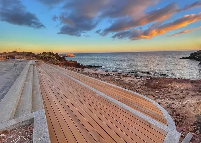 Willa Luxury Oceanview De Nava With Heated Private Pool *