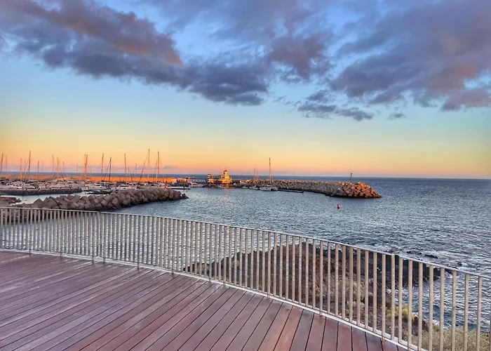 Willa Luxury Oceanview De Nava With Heated Private Pool *