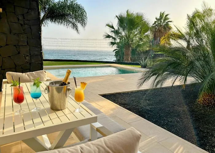 Luxury Oceanview De Nava With Heated Private Pool Willa