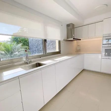 Luxury Oceanview De Nava With Heated Private Pool San Miguel de Abona