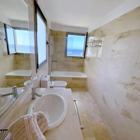 Luxury Oceanview De Nava With Heated Private Pool 别墅 圣米格尔德阿沃纳